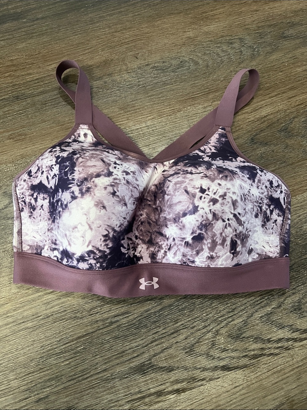 (17) Under Armour Mauve Marble Print High-Support Sports Bra